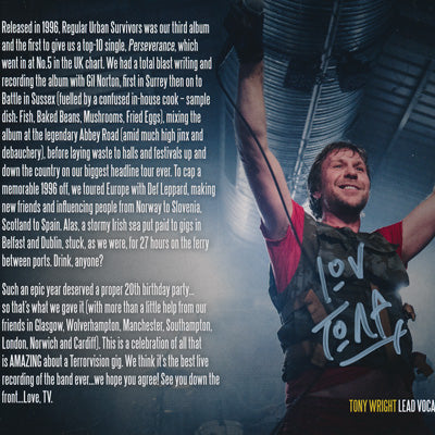 テラーヴィジョン Terrorvision - Regular Urban Survivors Live at the Ritz: Exclusive Autographed Edition (CD)