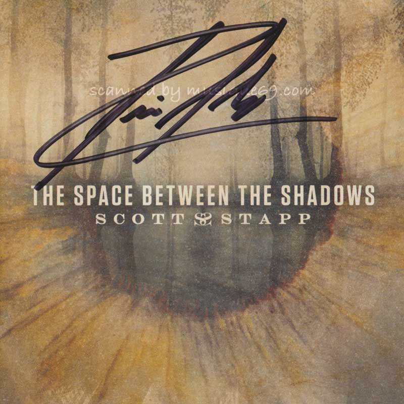 Creed (Scott Stapp) - The Space Between the Shadows: Exclusive Autographed Edition (CD)