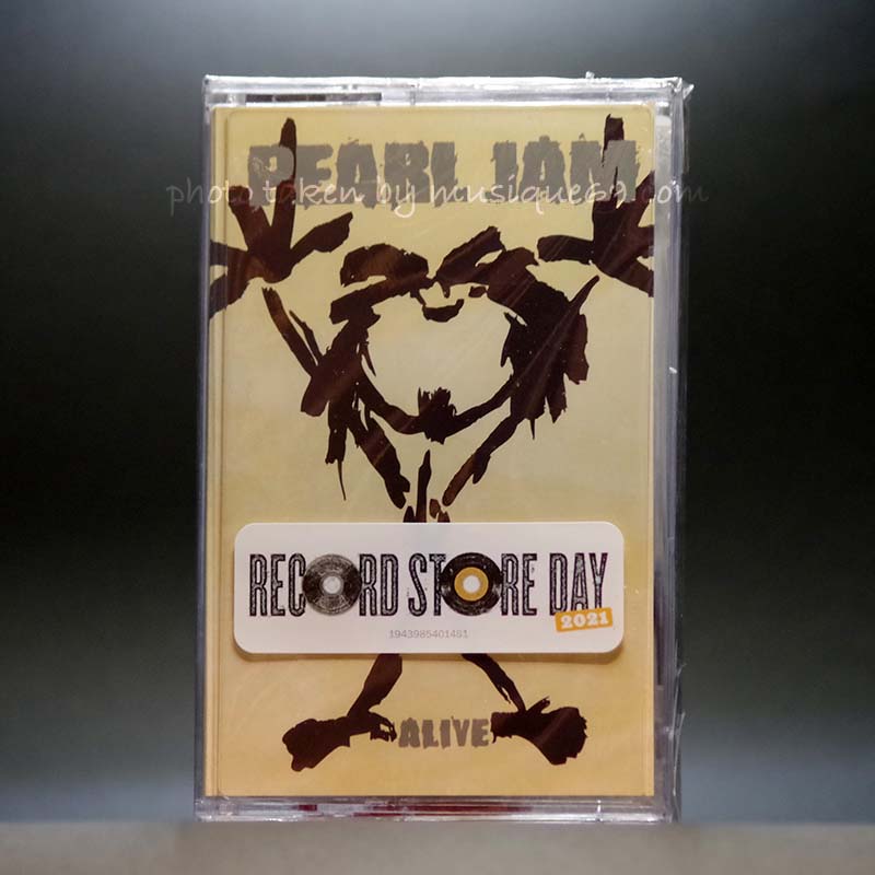 Pearl Jam - Alive: RSD 2021 Drop 2 Limited Edition (cassette)