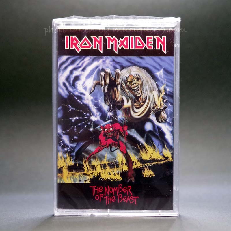 Iron Maiden - The Number of the Beast 40th Anniversary White Shell Edition (cassette)