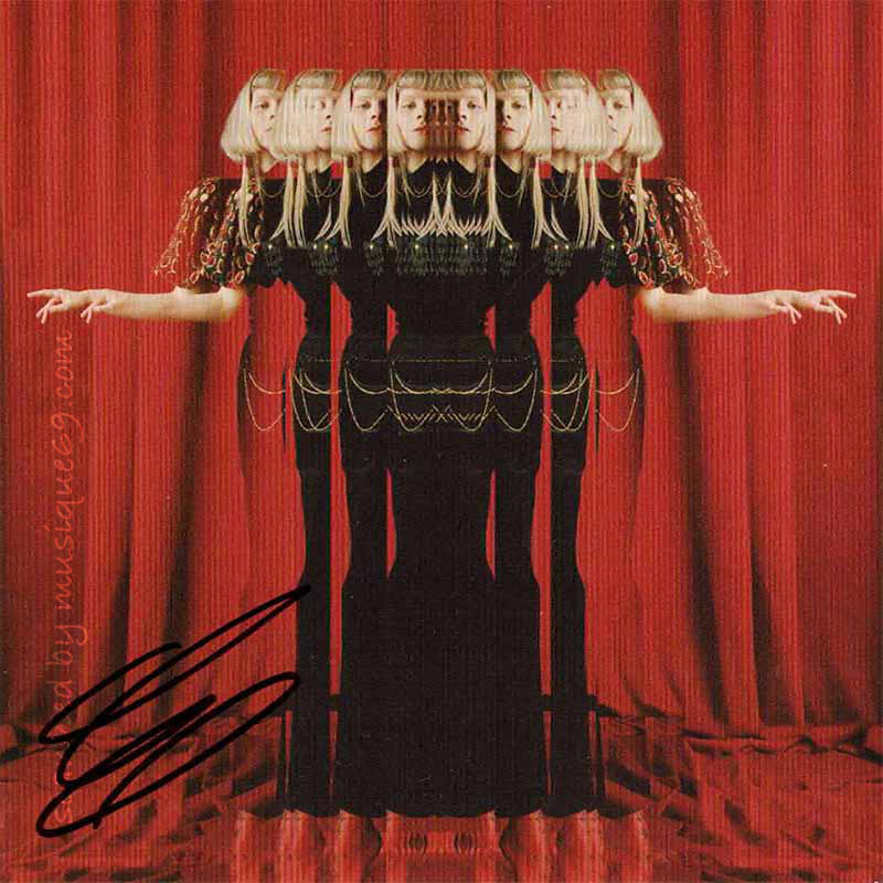 オーロラ Aurora - The Gods We Can Touch: Exclusive Autographed Edition (CD)