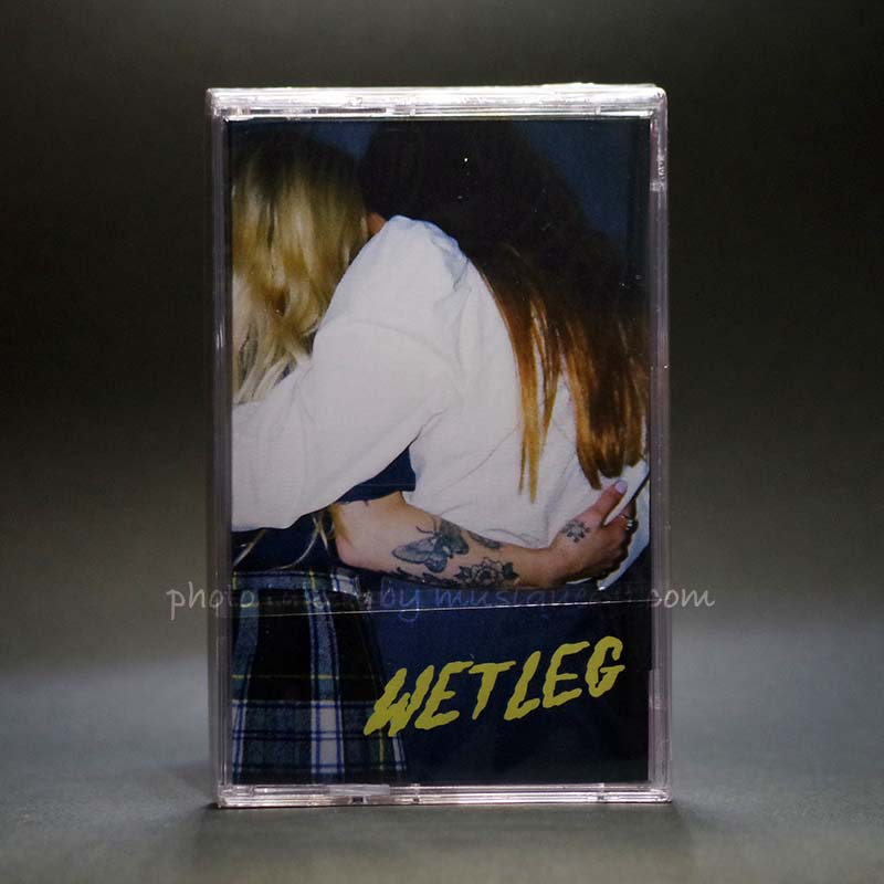 Wet Leg - S/T: Baby Pink Shell Edition (cassette)