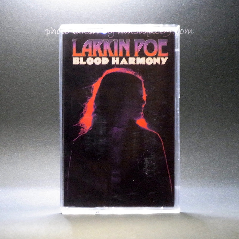 ラーキンポー Larkin Poe - Blood Harmony: Exclusive Rebecca Lovell Edition (cassette)