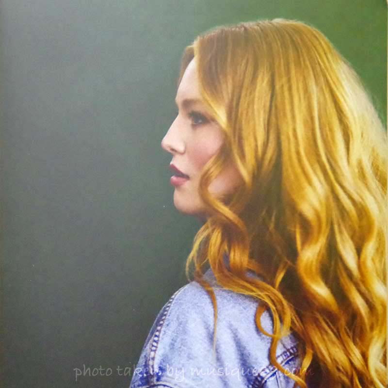 フレイヤライディングス Freya Ridings - Blood Orange: Exclusive Autographed/ Orange Coloured LP (vinyl)