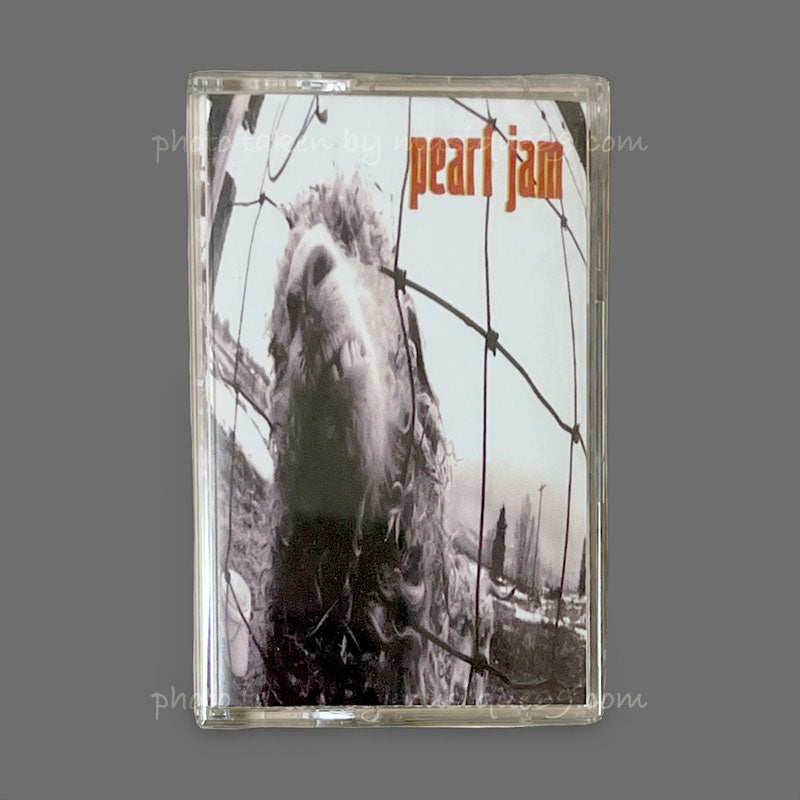 Pearl Jam - Vs: Exclusive 30th Anniversary/ Clear Shell Limited Edition (cassette)
