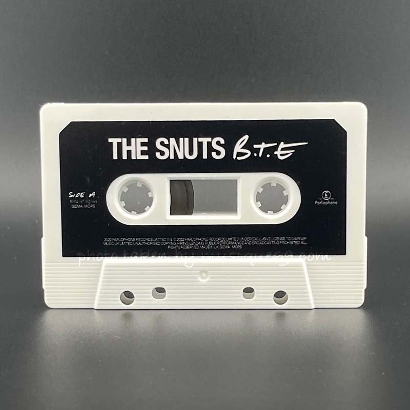 ザ・スナッツ The Snuts - Burn the Empire #1: Exclusive Zippo Edition (cassette)