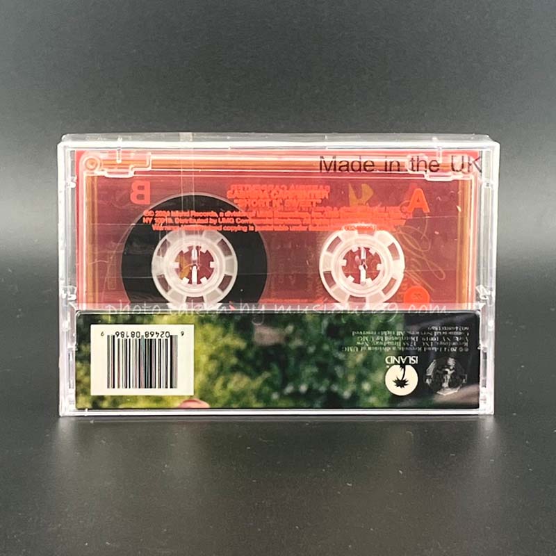 Sabrina Carpenter - Short n' Sweet: Exclusive Alternate Cover/ Clear Shell International Edition (cassette)