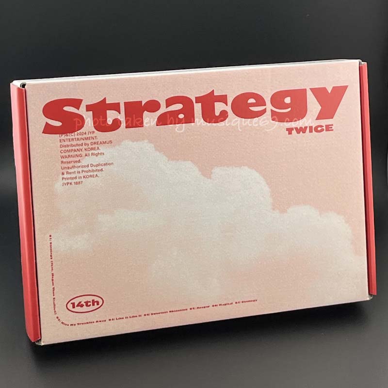 トゥワイス Twice - Strategy (Step 1 Version): D2C Exclusive Autographed Edition (CD)