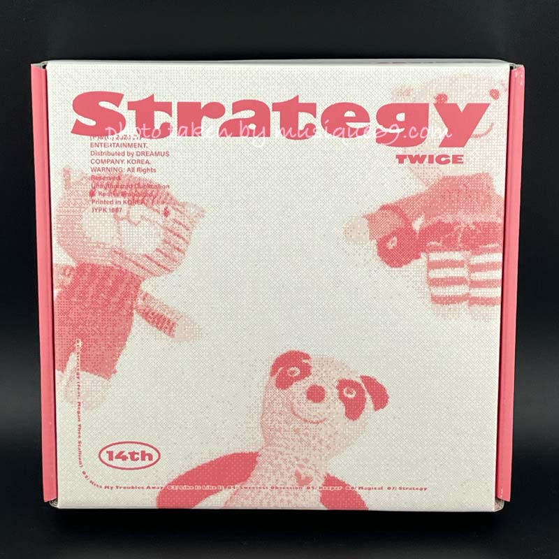 トゥワイス Twice - Strategy (Step 2 Version): D2C Exclusive Autographed Edition (CD)