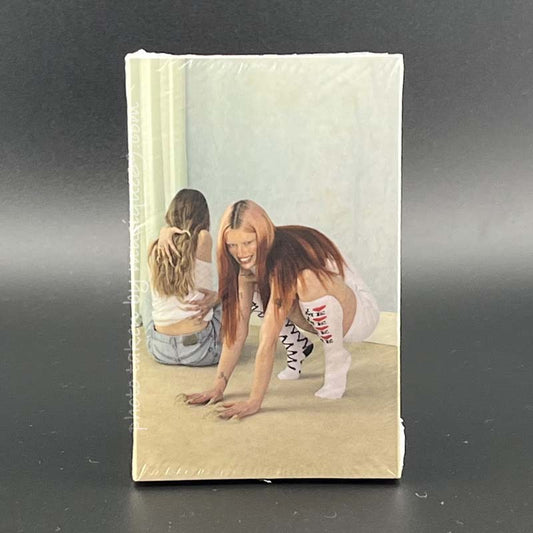 ウェットレッグ Wet Leg - Moisturizer: Ice White Frosted Shell Edition (cassette)