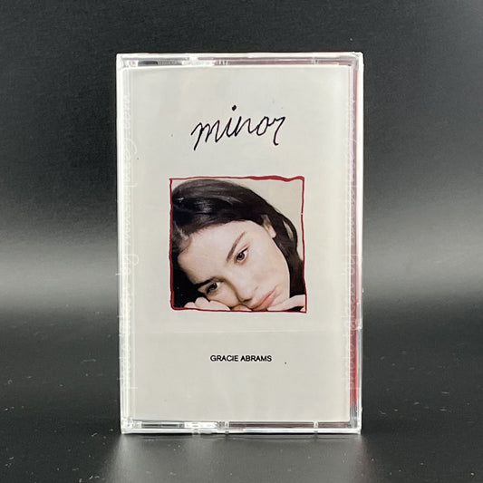 グレイシーエイブラムス Gracie Abrams - Minor (5 Year Anniversary): Exclusive Red Shell Edition (cassette)