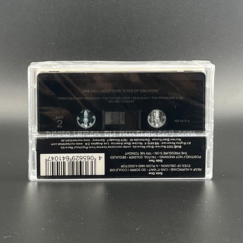 ヘラコプターズ The Hellacopters - Eyes of Oblivion: Black Shell Edition (cassette)
