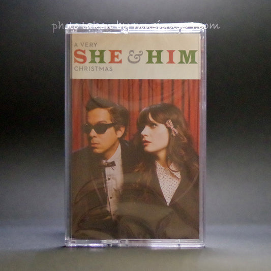 Zooey Deschanel (She &amp; Him) - A Very She &amp; Him Christmas: Exclusive Red Glitter Shell Edition (cassette)