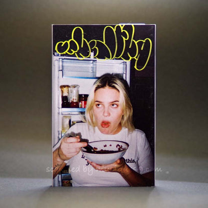 アンマリー Anne-Marie - Unhealthy: Exclusive Alternate Artwork/ White Shell Limited Edition (cassette)