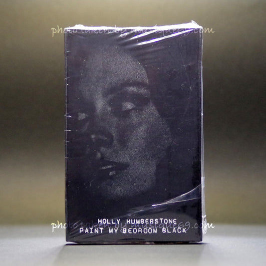Holly Humberstone - Paint My Bedroom Black (Voicenotes): Exclusive Alternate Sleeve Edition (cassette)