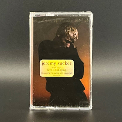 ジェレミーザッカー Jeremy Zucker - Love is Not Dying (cassette)