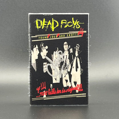 デッドボーイズ Dead Boys - Younger, Louder and Snottyer!!! Exclusive Cheetah Chrome Autographed/ O-Card Edition (cassette)